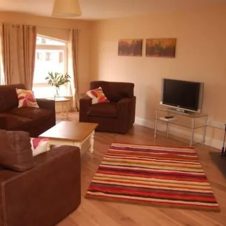 Сasa de vacaciones 11 Dingle Manor, Stunning 3-bed House *